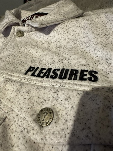 GUESS ORIGINALS X Pleasures Printed Denim Trucker Jacket - Picture 6 of 9