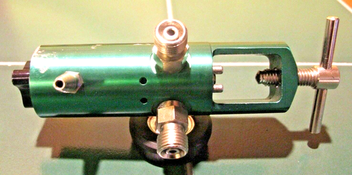 Regulador de oxígeno Allied Healthcare #32-29-5550, flujo de salida de 0-25 LPM, 2200-500 PSI - Imagen 4 de 4