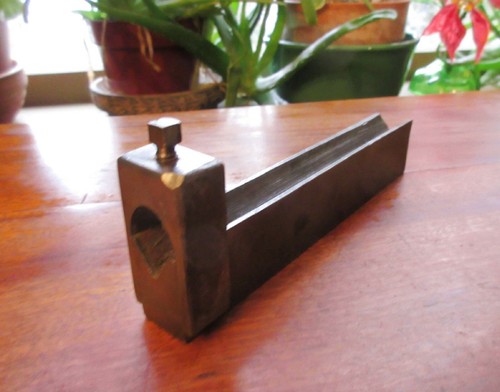 vintage Lathe Cutter tool holder w V and Square nut - antique Metal Milling etc - Picture 8 of 8