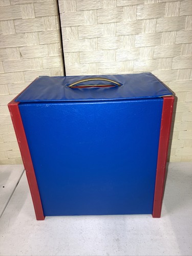 Vintage 1984 Tara Toys 72 Car Garage Carry Case With 48 Cars Hot-wheels, Maisto - Picture 4 of 10
