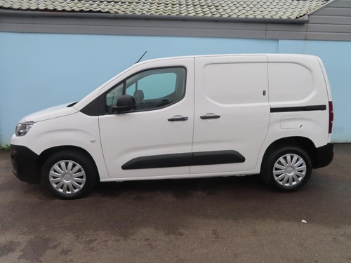 2019 Citroen Berlingo 1000 ENTERPRISE 1.5 HDI 100 AIR CON PARKNG SENSORS SWB - Picture 9 of 20