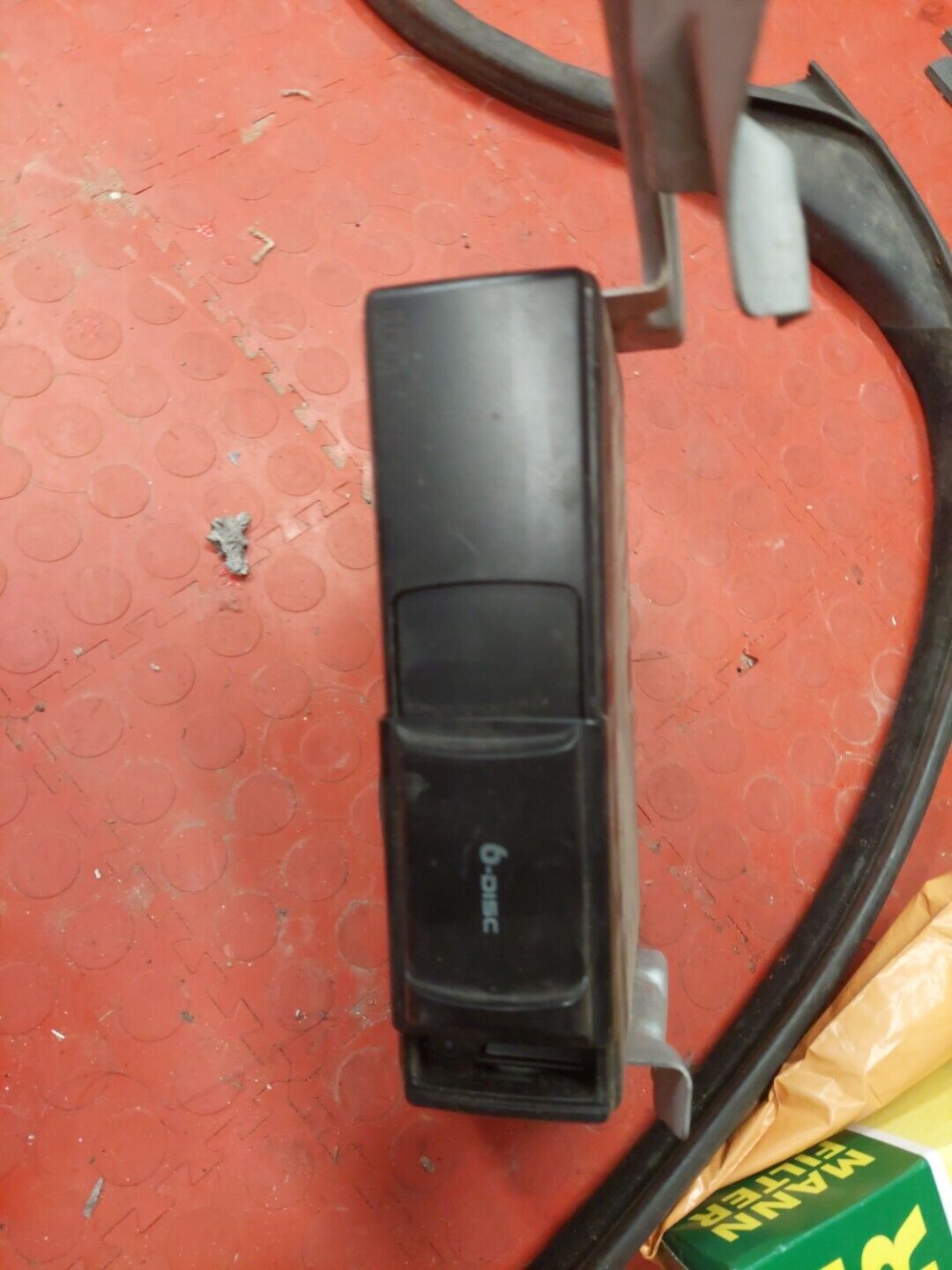 Picture 2 of 3