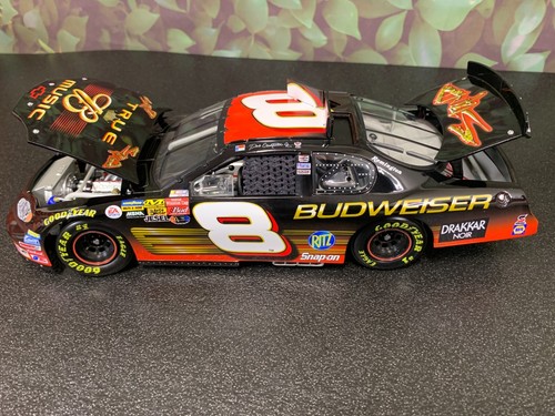 ACTION DALE EARNHARDT JR. #8 BUDWEISER / STAIND 2003 MONTE CARLO 1:18 - Picture 10 of 19