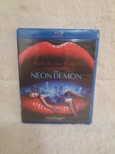 Rare OOP The Neon Demon Blu-ray Elle Fanning, Keanu Reeves New!
