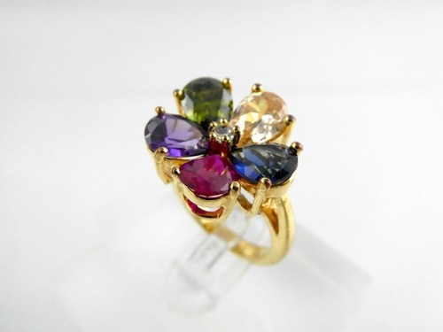 Goldtone Metal and Rainbow CZ Crystal Flower Ring Size 6.25 5.2g Weight - Picture 5 of 15
