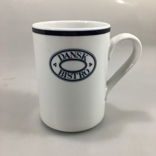 Taza Dansk Bistro Logo 10 oz Borde Azul Blanco Hecha en Portugal