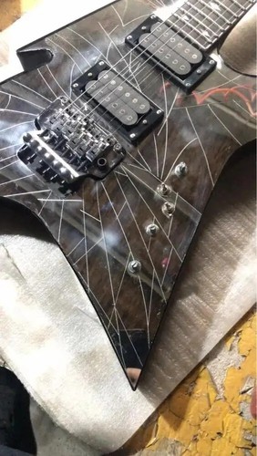 Hot Sale Factory Customized Mirrored Electric Guitar Professionl Level - Picture 7 of 8