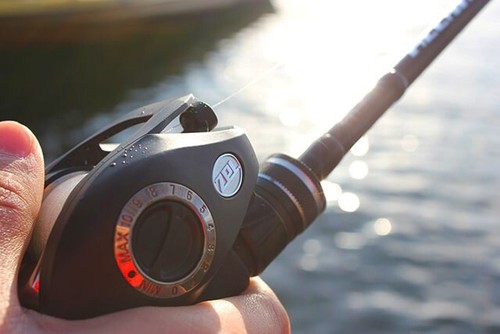 ZPI - ALCANCE HS ~ High Speed, 7.3:1 Gear Ratio Fishing Baitcast Reel - Picture 3 of 10