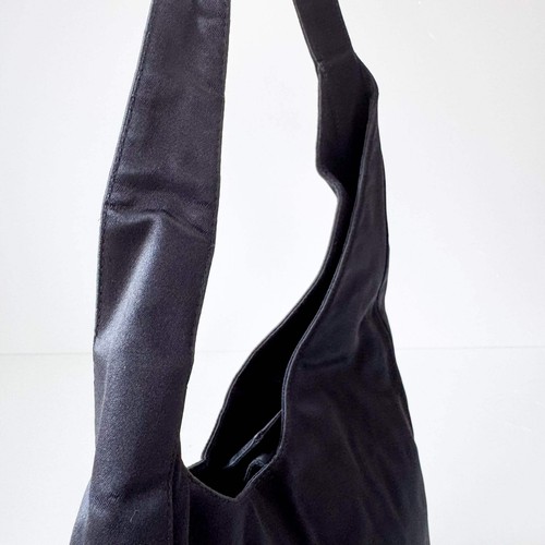 Bolso de hombro hobo de satén negro PRADA - Imagen 8 de 15