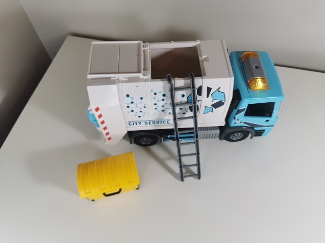 Picture 5 of 16