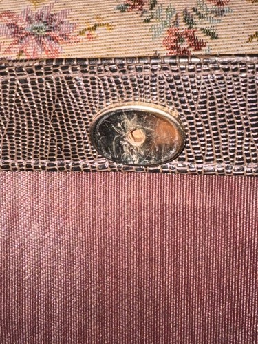 Vintage Faux snakeskin leather purse Clutch Brass Unique In Pristine Condition - Picture 14 of 24