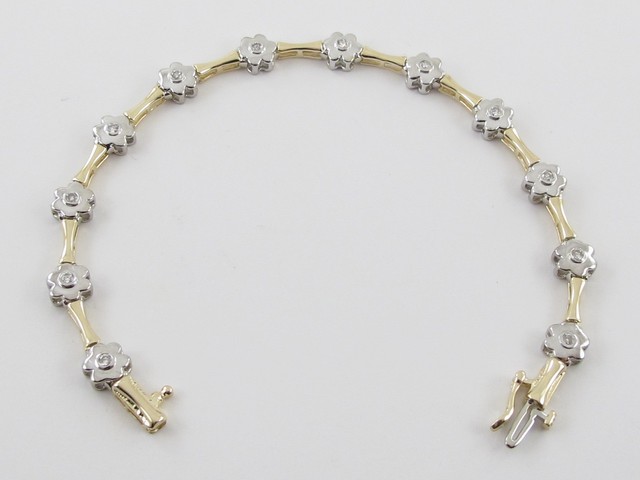 7 Carat Diamond 14k White Gold Tennis Bracelet Ebay 14k Yellow And White Gold Flower Design Diamond Tennis Bracelet 7 0 60 Carat