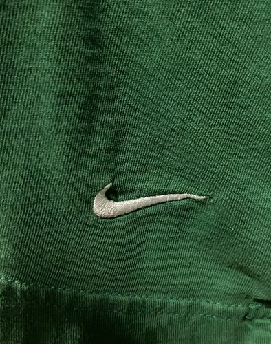 NIKE Celtic FC Football Soccer Over Green Jersey Shirt Irish Shamrock - Picture 4 of 11