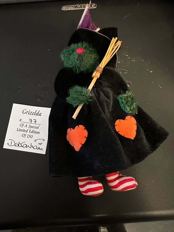 Deb Canham Bear Griselda the green Wizard of OZ Witch She is a Pin #77 of 150 - Bild 3 von 4