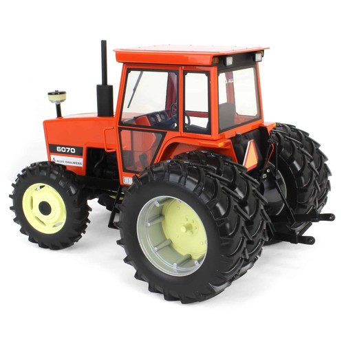 Spec Cast 1/16 Allis Chalmers 6070 Tractor with Cab, FWA & Dual Wheels SCT959 - Picture 4 of 5