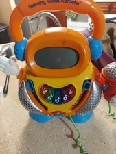 VTech Learning Tunes Karaoke Machine Music Voice Changing Microphone With Songs
