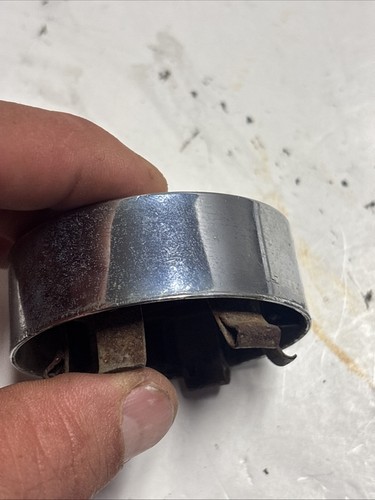 Used Chevy OEM Chrome Metal Bowtie 2 1/2" Center Cap Hub Dust Cover - Bild 6 von 9