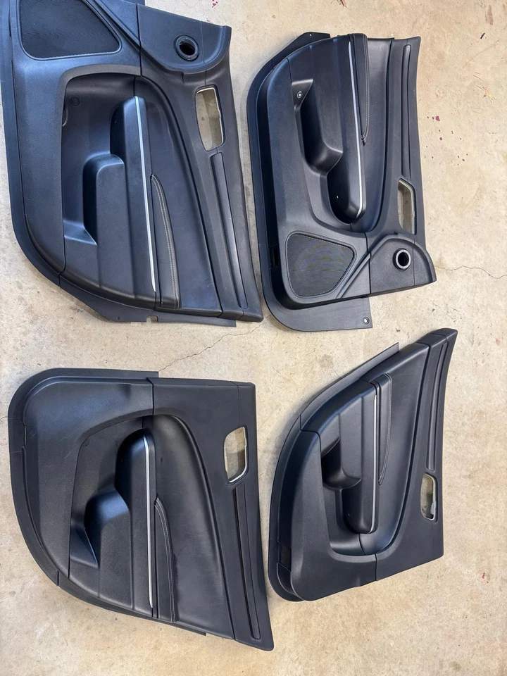 2015-2023 Chrysler 300 Front & Rear Door Panels Pair - Image 2 of 4
