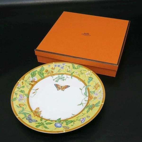 25+ HERMÈS Animal Print Dinnerware Plates for sale | Updated Oct 2026