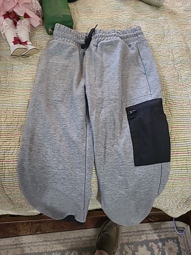 Neu Athletic Works Jungen Hose L 10-12 Fleece elastisch Kordelzug Taille Jogginghose - Bild 2 von 3