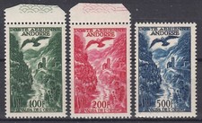 TIMBRE ANDORRE POSTE AERIENNE N° 2/4 NEUFS ** GOMME SANS CHARNIERE - COTE 200 €