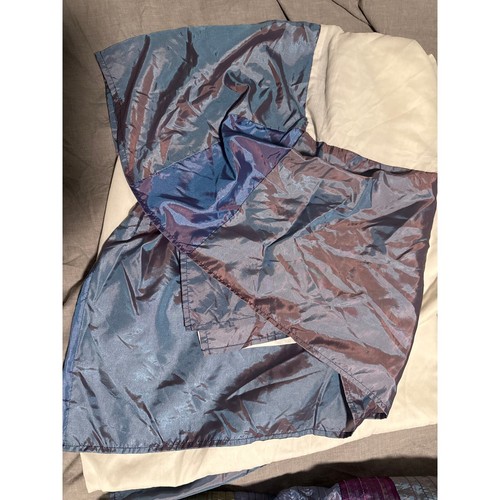 Wamsutta Silky Stripe Queen Duvet Cover and bed skirt set  - Picture 2 of 7
