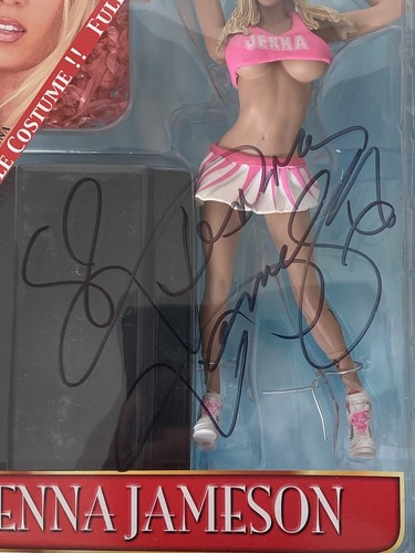 PLASTIC FANTASY-7" JENNA JAMESON ACTION FIGURE-PINK CHEERLEADER-SIGNED-NEW/OOP!! - Picture 4 of 7
