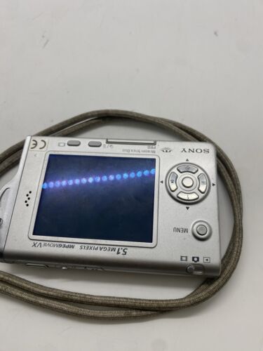 Sony Cyber-SHOT DSC-T7 Digital Camera Unit Only No Charger - Picture 22 of 23