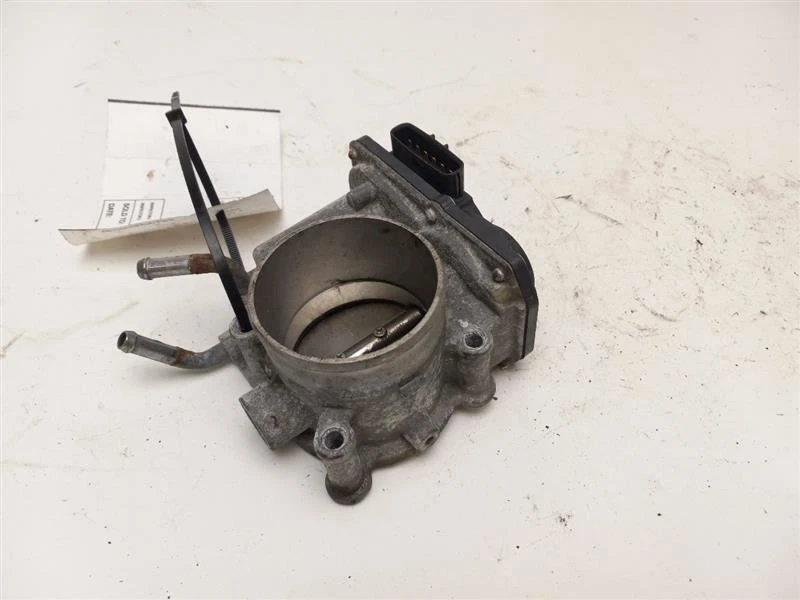 Cuerpo del acelerador Hyundai Elantra 2011-2018 50 k 39480 Foto 2 de 4