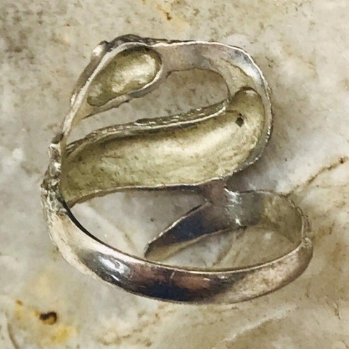 Anillo vintage de plata de ley 925 serpiente enrollada talla 8 - Imagen 6 de 11