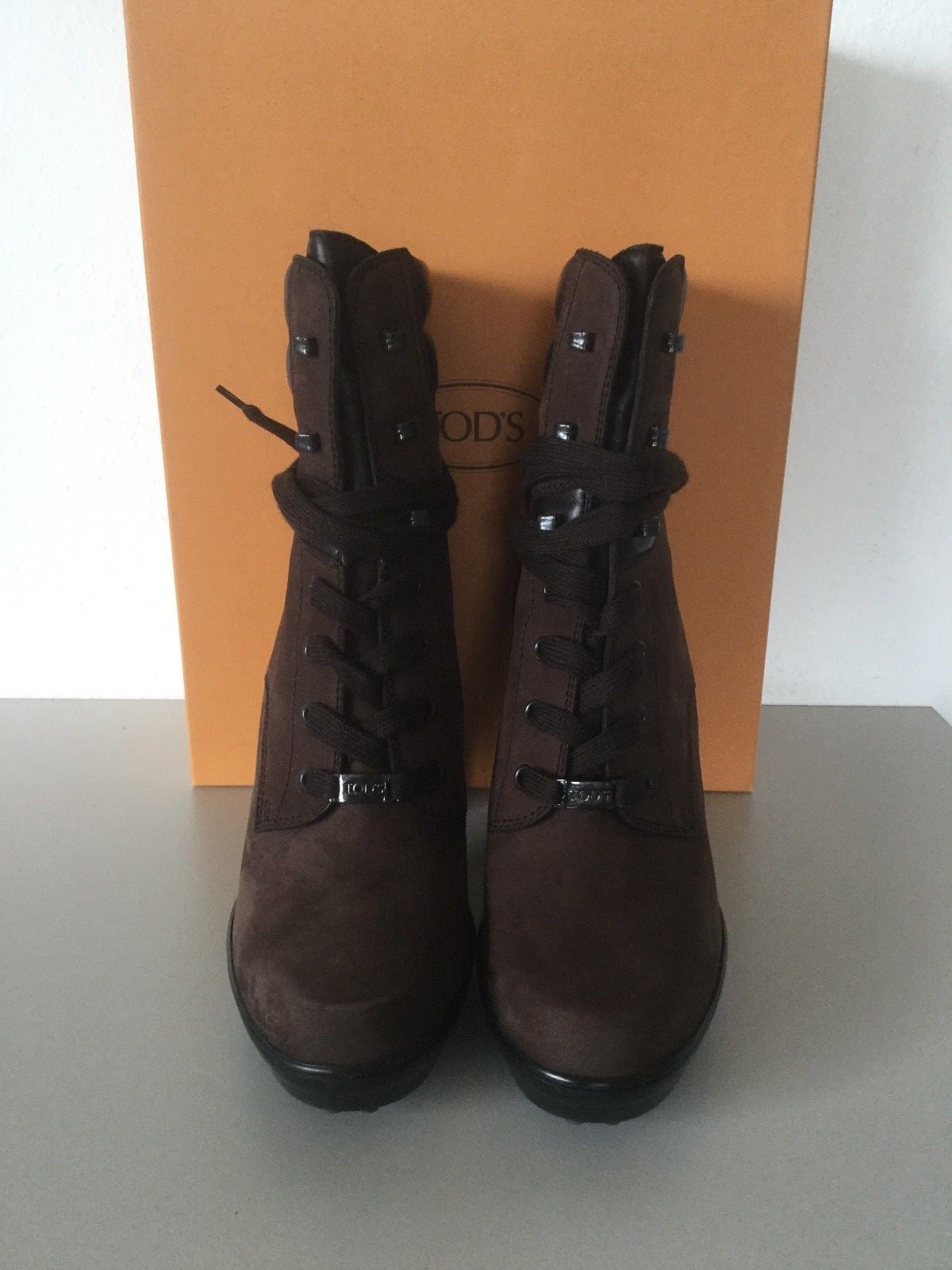 TODS Tod's Stiefeletten Damenschuhe Schuhe Nubuck Dark Braun neuwertig GR. 40 neuwertig Braun 6f516f TODS Tod's Stiefeletten Damenschuhe Schuhe Nubuck Dark Braun neuwertig GR. 40 neuwertig Braun 6f516f