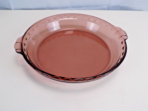 Vintage PYREX Purple AMETHYST Glass Pie Pan #229 Crimped Deep Dish Plate