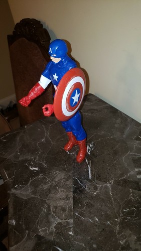Marvel Avengers Titan Hero Series Captain America 12-Inch Figure - Picture 2 of 5