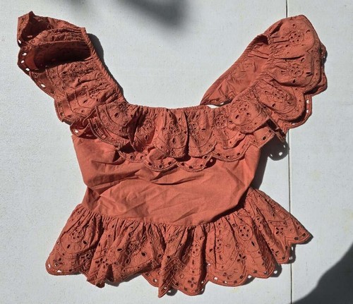 Neu mit Etikett! EXPRESS Größe Small Damen Lachs Rosa Bauern Crop Top Spitze Ösen - Bild 1 von 2