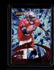 1999 Pacific Revolution Red #164 Warrick Dunn /299
