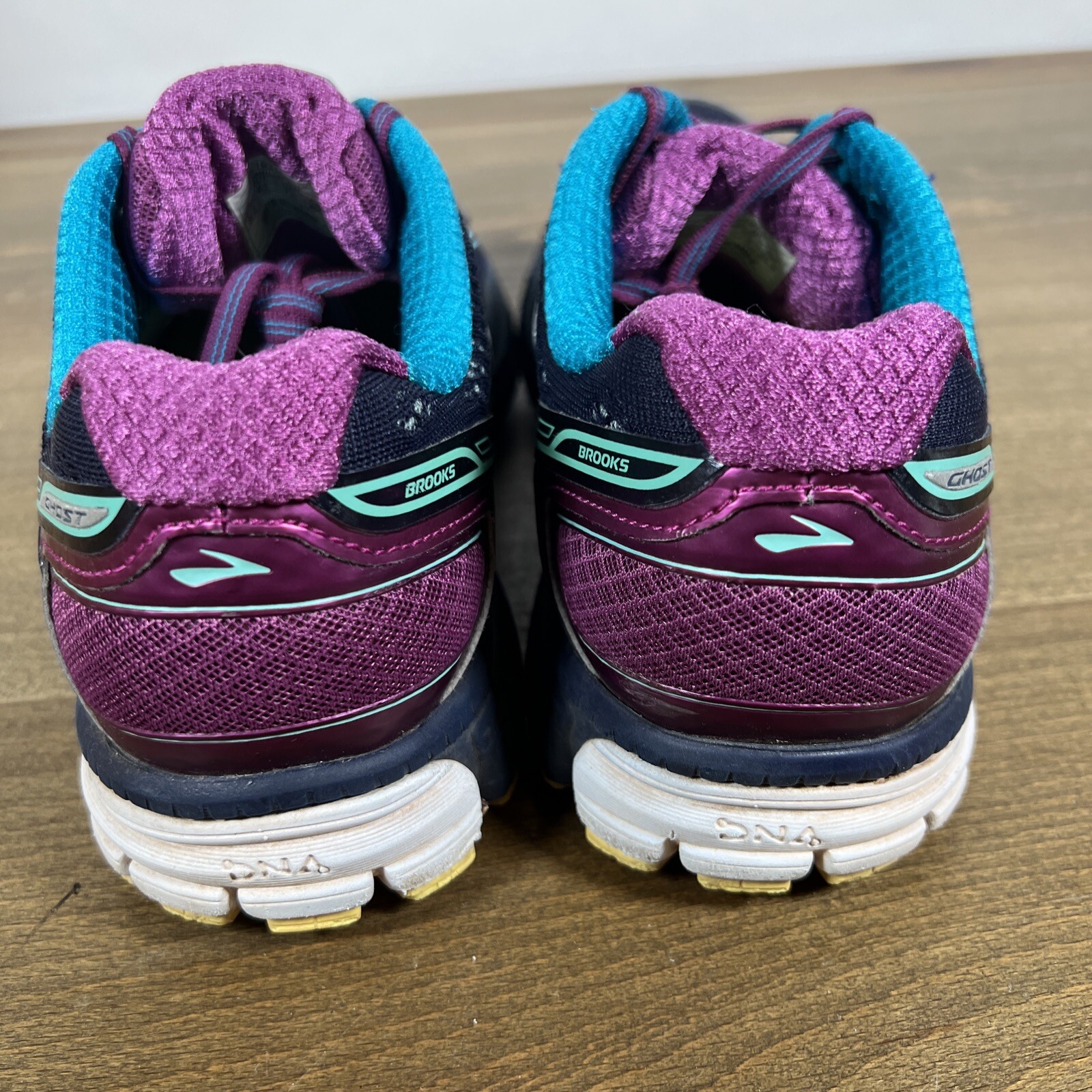 Brooks Ghost 8th Edition Women's Running Shoes Size 9.5 Navy Purple