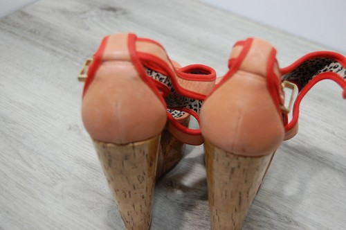 Jessica Simpson Women's Size 10 Orange / Tan 6 Inch Wedge Heel Shoe Pre-Owned - Picture 6 of 12