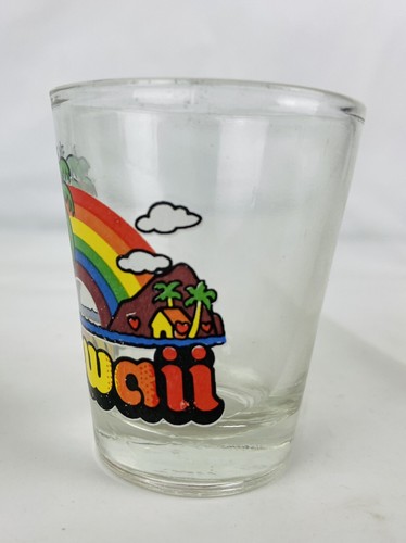 Vintage Shot Glass Hawaii Colorful Rainbow Palm Trees Volcano Retro Barware - Picture 4 of 6