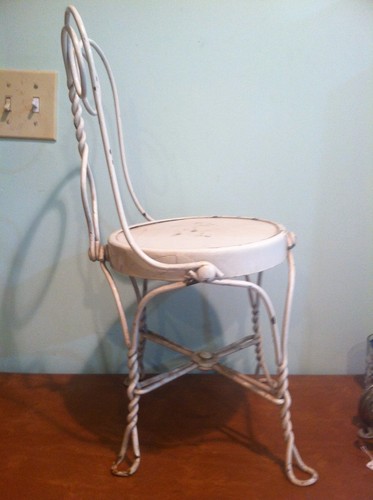 Antique White Painted Metal Child's Ice Cream Parlor Soda Fountain Stool - Picture 3 of 9