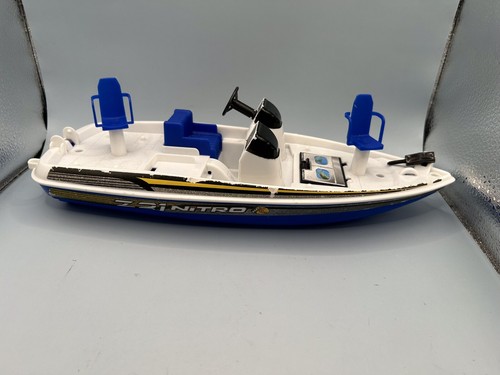 Bass Pro KidsTreehouse Nitro Z21 Fishing Boat FOR PARTS ONLY - 第 3/9 張圖片