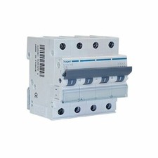 Interruttore automatico magnetotermico 4 Poli 32 A 4.5 Ka Curva C 4 M. Din