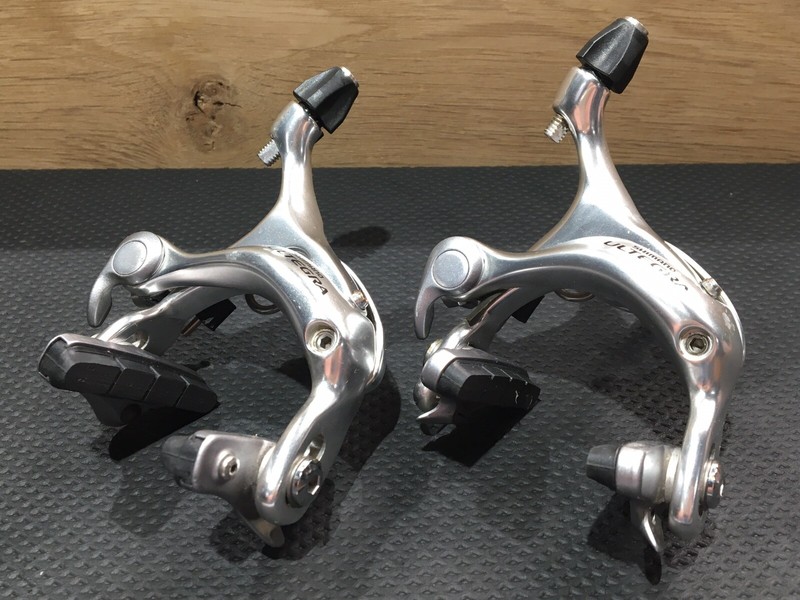 Shimano Ultegra BR-6600 Road Bike Brake Caliper Set