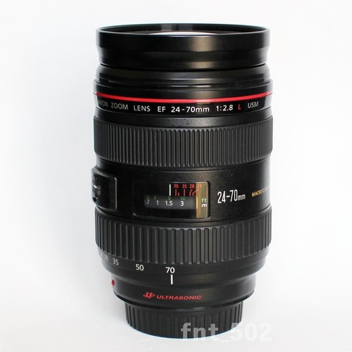 Canon EF 24-70mm f/2.8 L USM Zoom Lens w/ Filter, Hood and Pauch [4269] - Picture 3 of 10