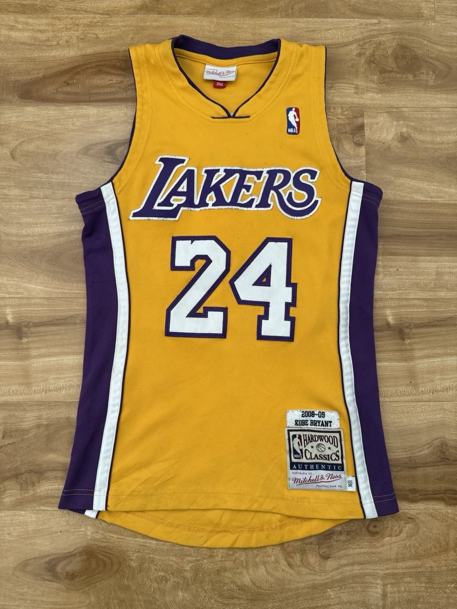 ウェア MITCHELL&NESS KOBE BRYANT #24 LAL  Mitchell & Ness HOF #24 Kobe Bryant Los Angeles Lakers 1996