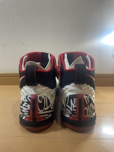Nike LeBron 17 Graffiti Basketball Shoes Men's 8.0 US (26.0 cm) No Box - Picture 4 of 6