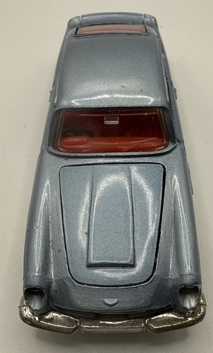 Dinky Toys 1/43 Aston Martin - Bild 6 von 9