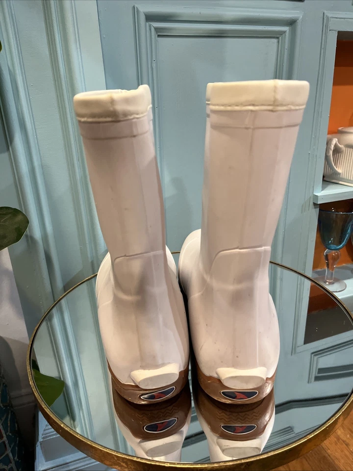 Bota de plataforma de pesca resistente al agua de altura media para hombre Rugged Shark, talla 13 M - blanca Foto 4 de 4