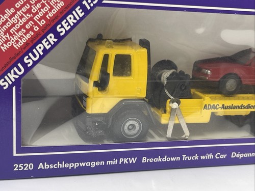 SIKU 1:55 2520 Abschleppwagen Camion con Auto in ottime condizioni - Foto 3 di 6