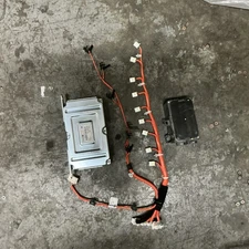 HYUNDAI  KIA Battery ECU HARNESS AND RELAY OEM 2012 - 2016