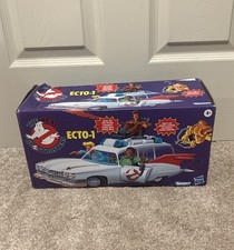 Hasbro Kenner Classics The Real Ghostbusters Ecto-1 Retro Vehicle  opened Box